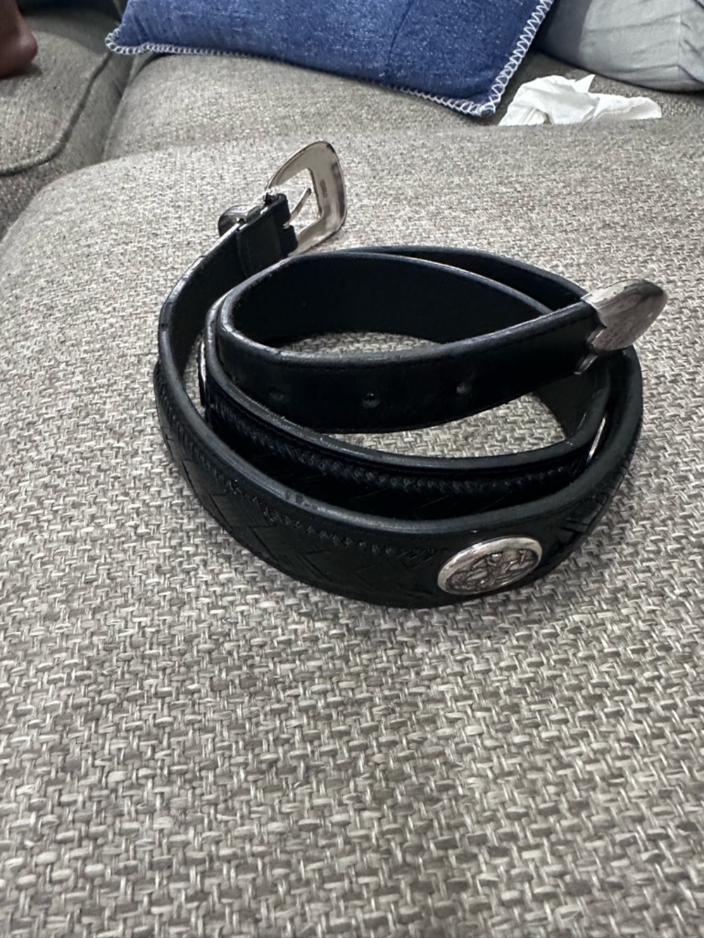 Black Men's Leather Belt with Silver Concho